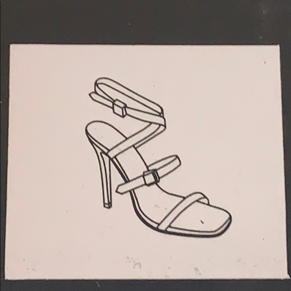 Heels - Picture 3 of 3